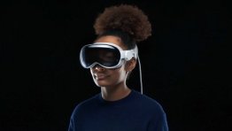 Apple’s New $3,499 AR Headset, Vision Pro, Lets You Watch Disney+ in Mid-Air
